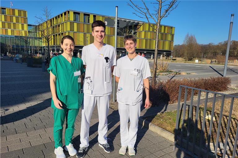 Vivien Mayer, Simon Kressin und Sophia Huchel (von links) könnten sich eine Niederlassung im ländlichen Raum vorstellen. Foto: Kristin Doberer