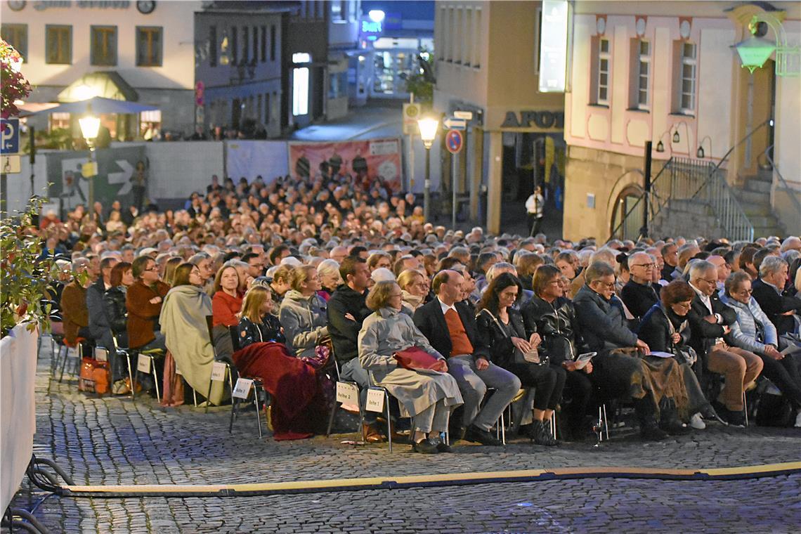 Von der ersten bis zur letzten Reihe ein Genuß für Kulturfreunde