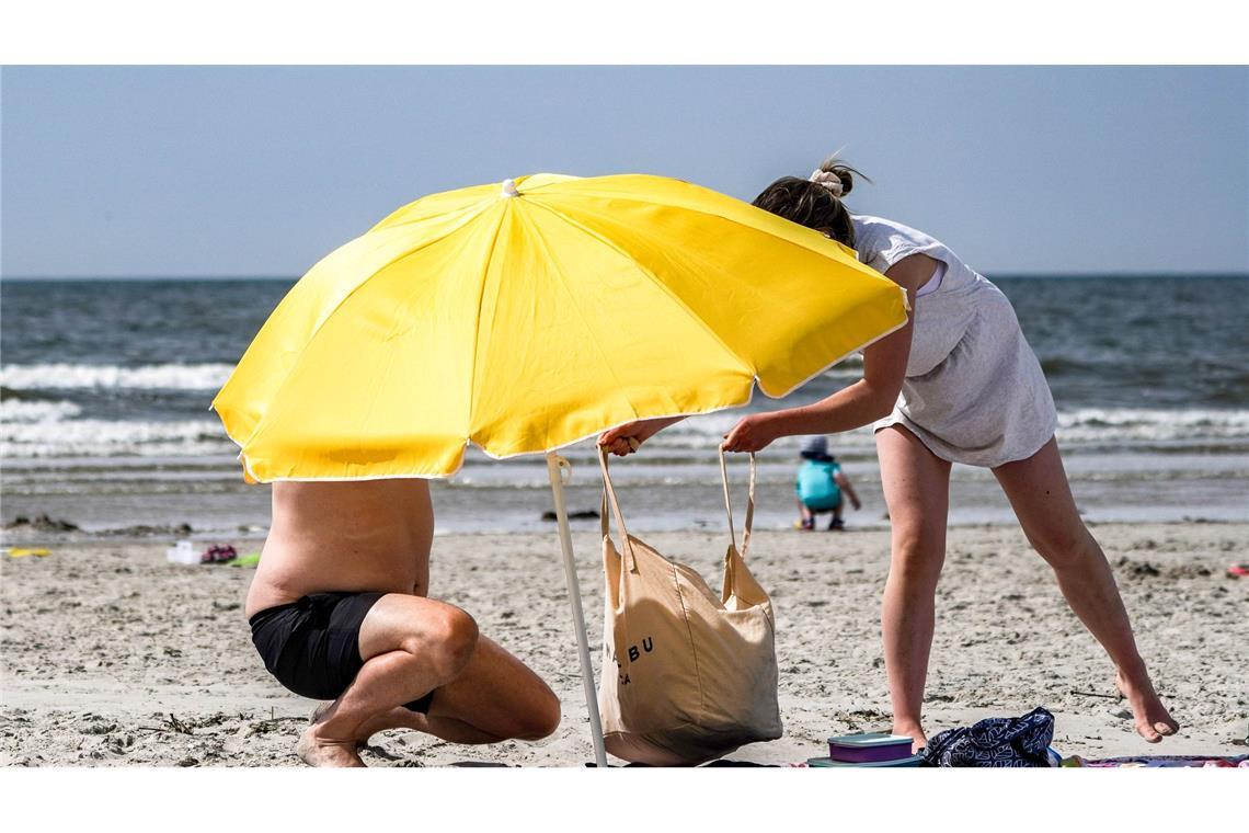 Von der Reiselust profitieren auch die Urlaubsregionen im Inland - wie hier St. Peter-Ording in Schleswig-Holstein.