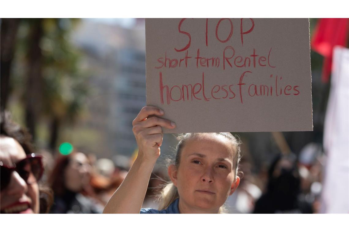 "Kommt nicht!" - Wut auf Mallorca wächst vor Rekordsaison Vor allem der Wohnungsmangel und die überteuerten Mieten setzen den Mallorquinern zu. (Archivfoto)
