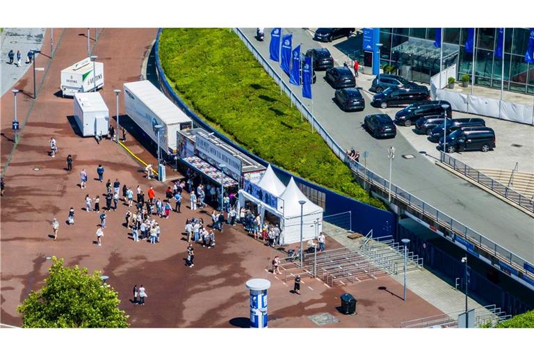 Vor dem Konzert in Gelsenkirchen nimmt die Polizei einen Stalker fest.