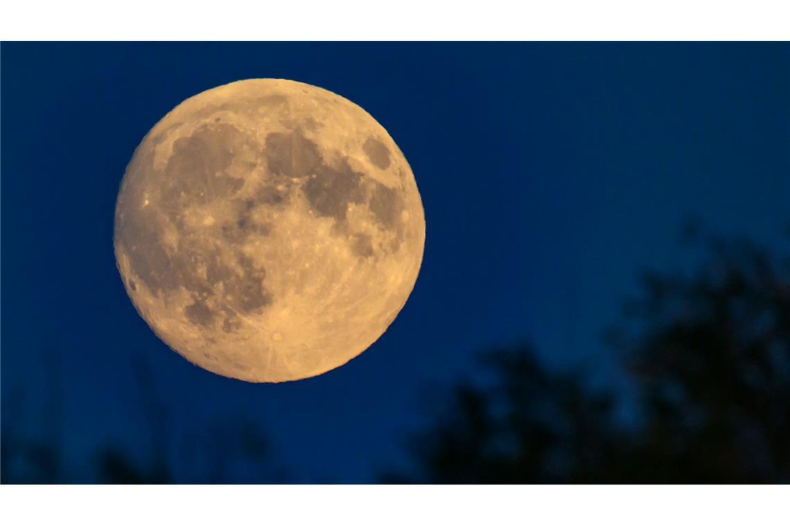 Vor dem Supermond am 17. Oktober