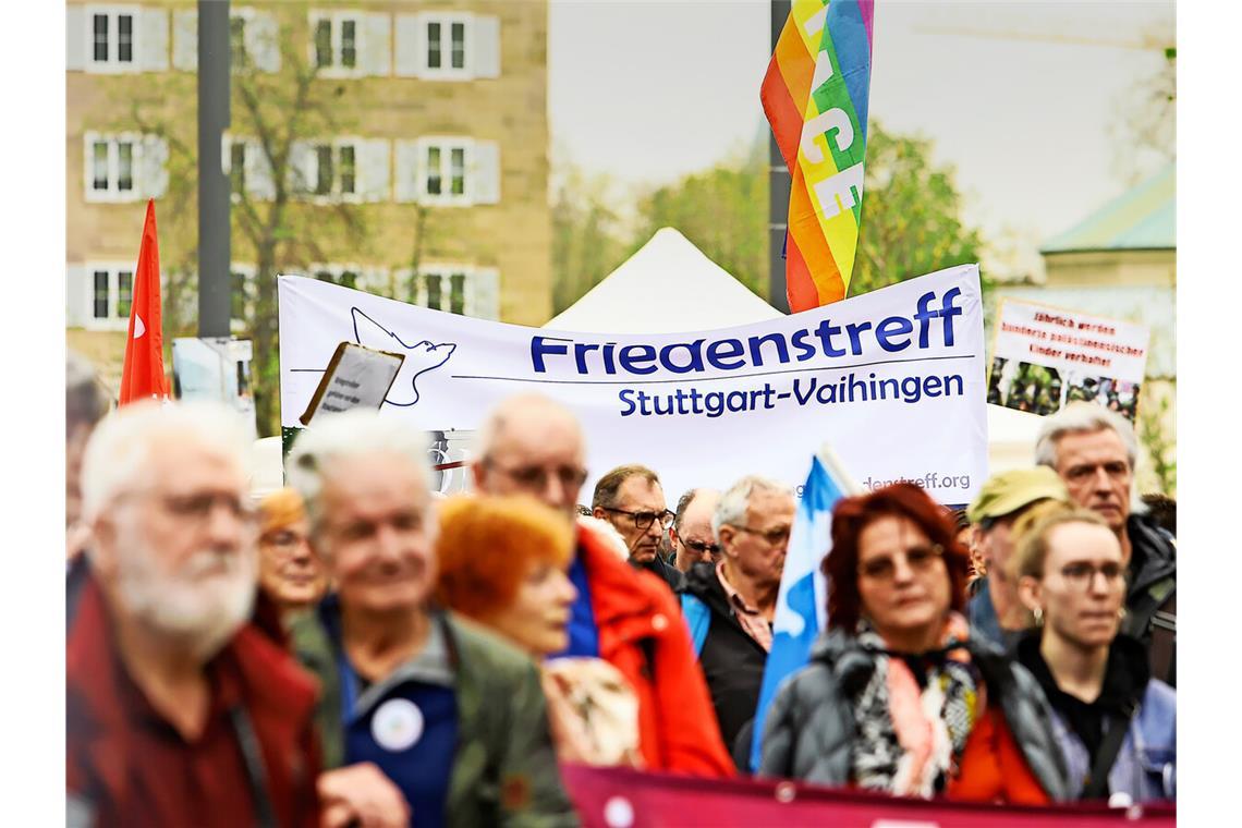 „Waffen können keinen Frieden schaffen“: Protest am