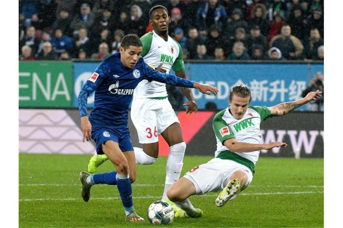 Schalke zeigt „große Mentalität“ - Harit widmet Sieg Sané War erneut der Matchwinner beim FC Schalke 04: Amine Harit (l). Foto: Stefan Puchner/dpa