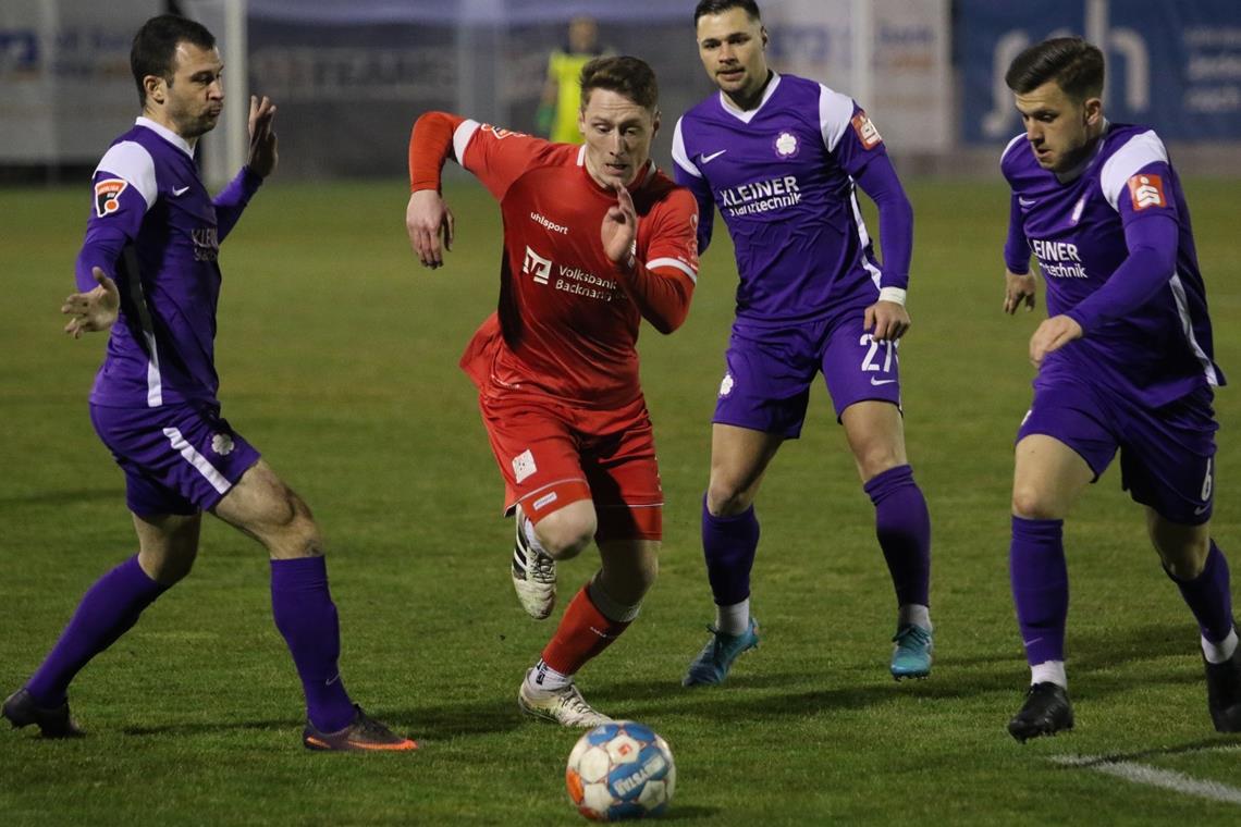 War mit der TSG in der ersten Halbzeit auf einem guten Weg: Loris Maier. 2:0 führte Backnang zur Pause, verlor am Ende aber noch mit 2:3. Foto: A. Hornauer