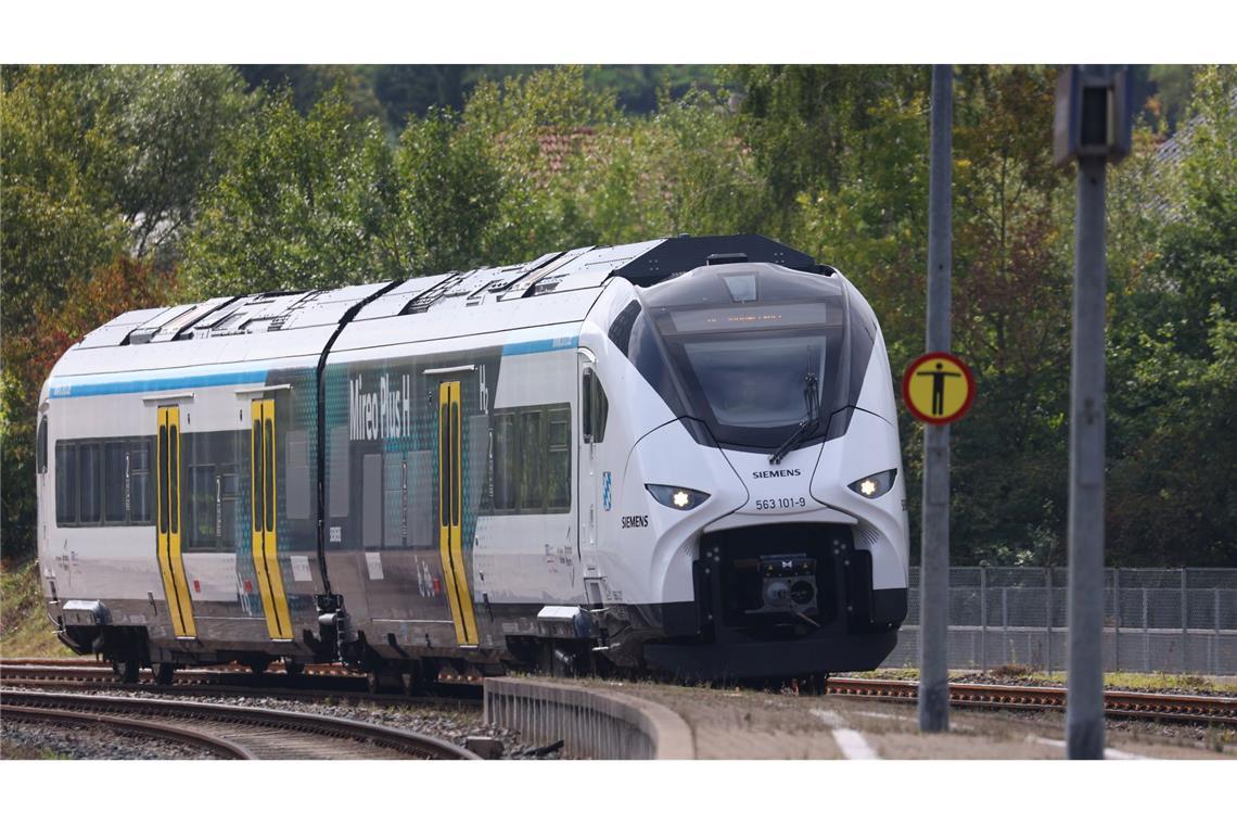 Wasserstoff ist aus Sicht des Berliner Bahntechnik-Experten Hecht die teuerste Lösung und hat einen schlechteren Wirkungsgrad als Diesel. (Archivbild)