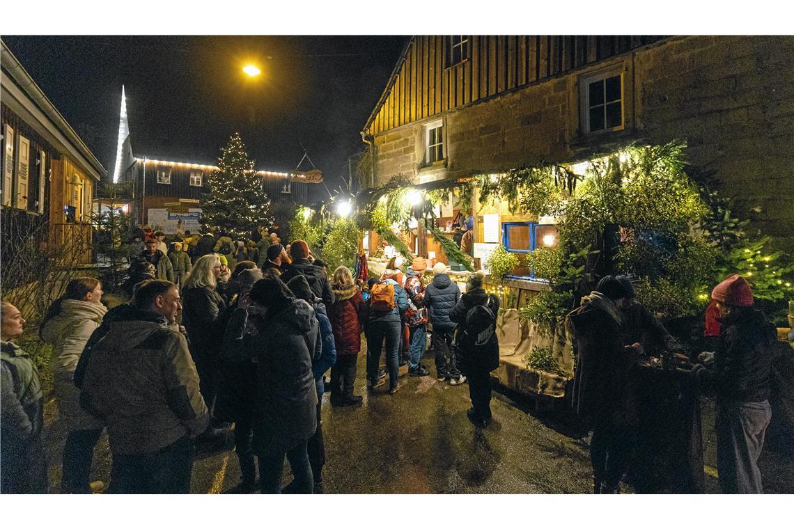 Weihnachtsmarkt in Spiegelberg-Großhöchberg