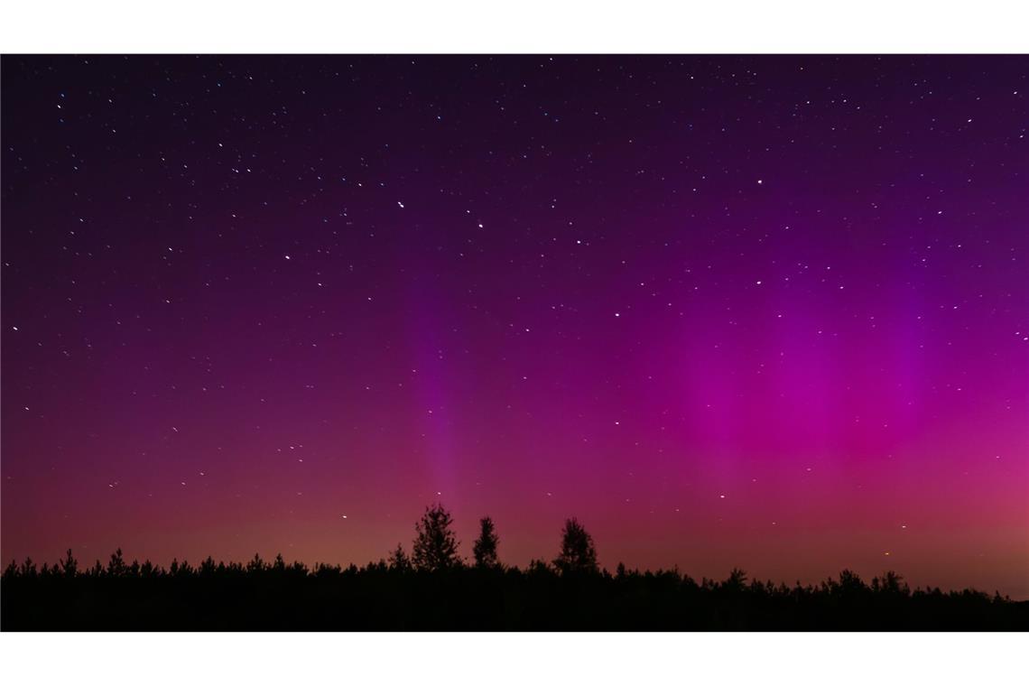 Weitere Bilder von den Polarlichtern, die in der Nacht zum 13. August zu sehen waren.