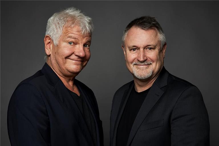 Werner Koczwara und Ernst Mantel, auch bekannt als Vereinigtes Lachwerk Süd, haben musikalisches Kabarett im Gepäck. Foto: Ingrid Hertfelder