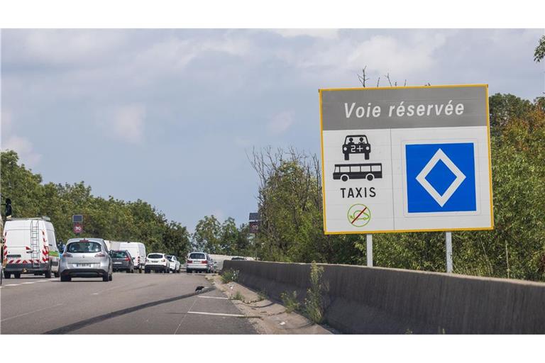 Wie nun in Paris gibt es eine sogenannte Umweltspur bereits in anderen französischen Städten - unter anderem in Straßburg. (Archivbild)