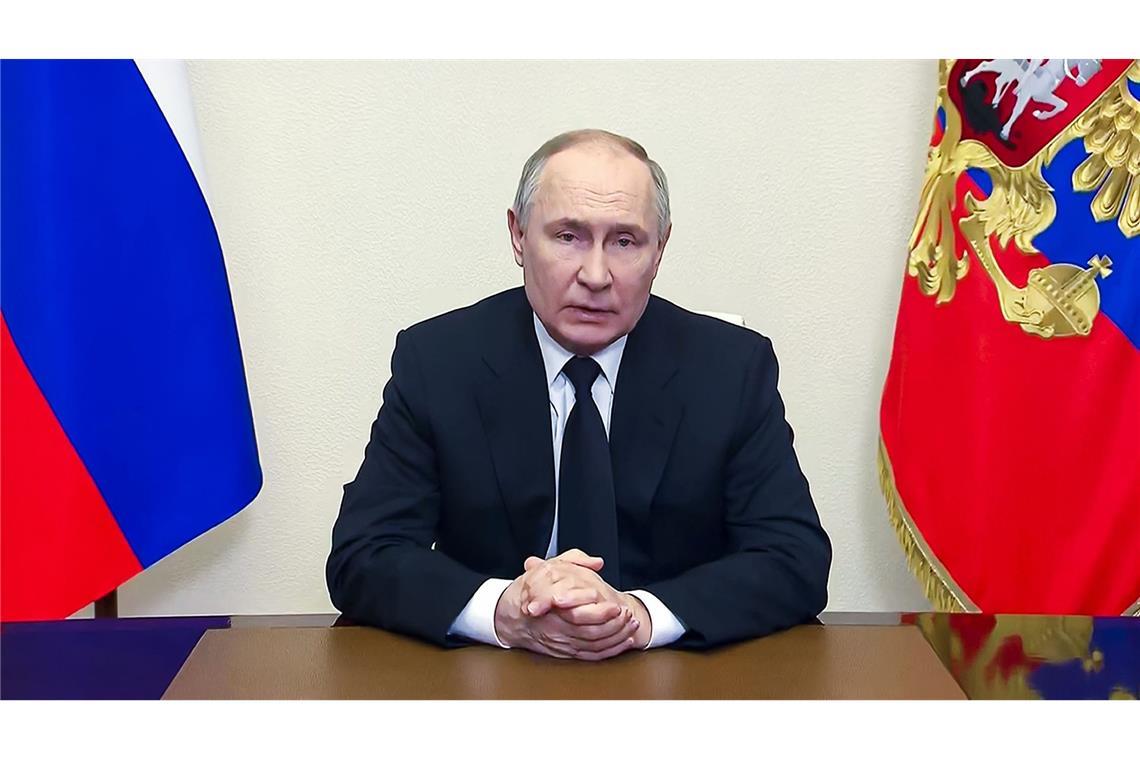 Will die Ukraine mit dem Terroranschlag nahe Moskau in Zusammenhang bringen: Russlands Präsident Wladimir Putin. (Archivbild)