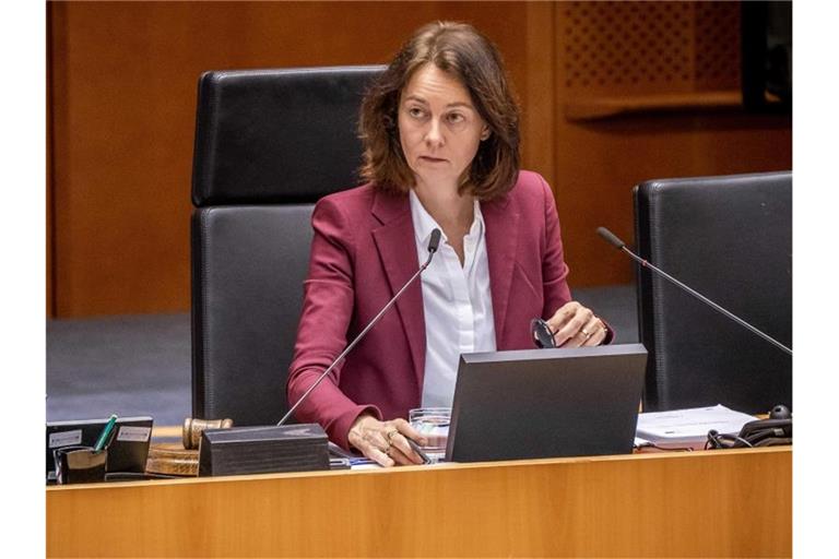 Will für nichts stimmen, was sich nicht mit dem „Green Deal“ oder dem Pariser Klimaabkommen vereinbaren lasse: die SPD-Politikerin Katarina Barley. Foto: Michael Kappeler/dpa/Archiv