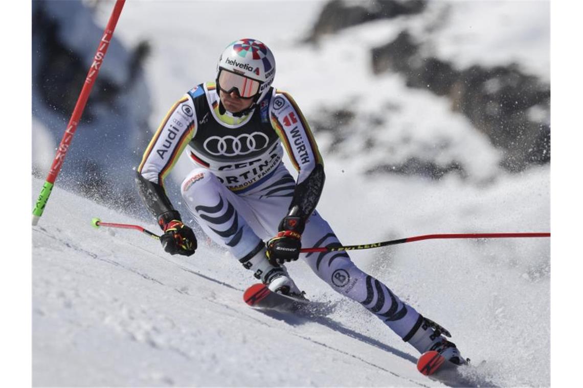 Skirennfahrer Schmid verpasst historische WM-Medaille Will seine zweite Medaille bei der WM in Cortina d'Ampezzo: Stefan Luitz. Foto: Marco Trovati/AP/dpa