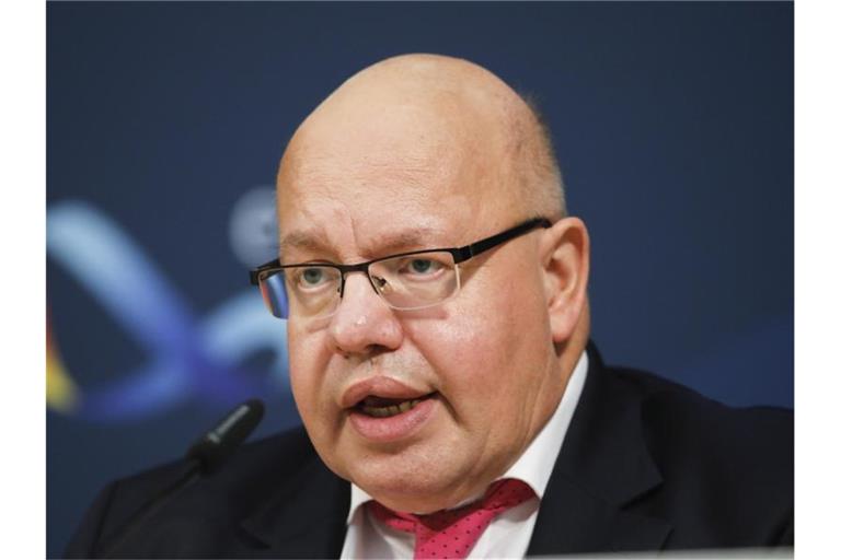 Wirtschaftsminister Peter Altmaier plant eine Verlängerung der Corona-Hilfen für Unternehmen. Foto: Markus Schreiber/Pool AP/dpa