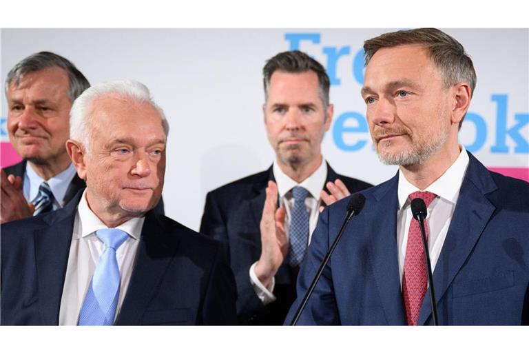 Wolfgang Kubicki und Christian Lindner kündigen Rückzug an.