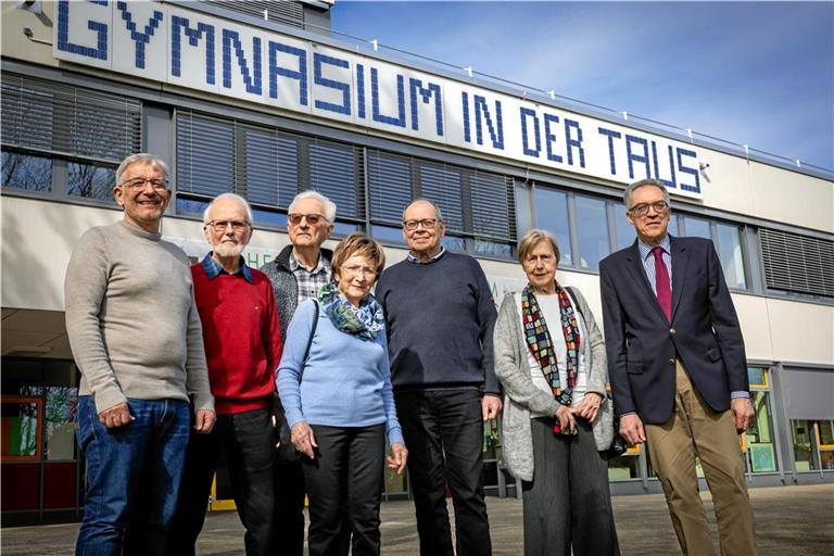 Zeitzeugen sprechen über die Anfänge (von links): Von links: Martin Windmüller, Rolf Raczkowski, Jörg Hofmann, Ellen R. Benner, Jörg Frase, Ingrid Schermuly und Udo Weisshaar. Foto: Alexander Becher