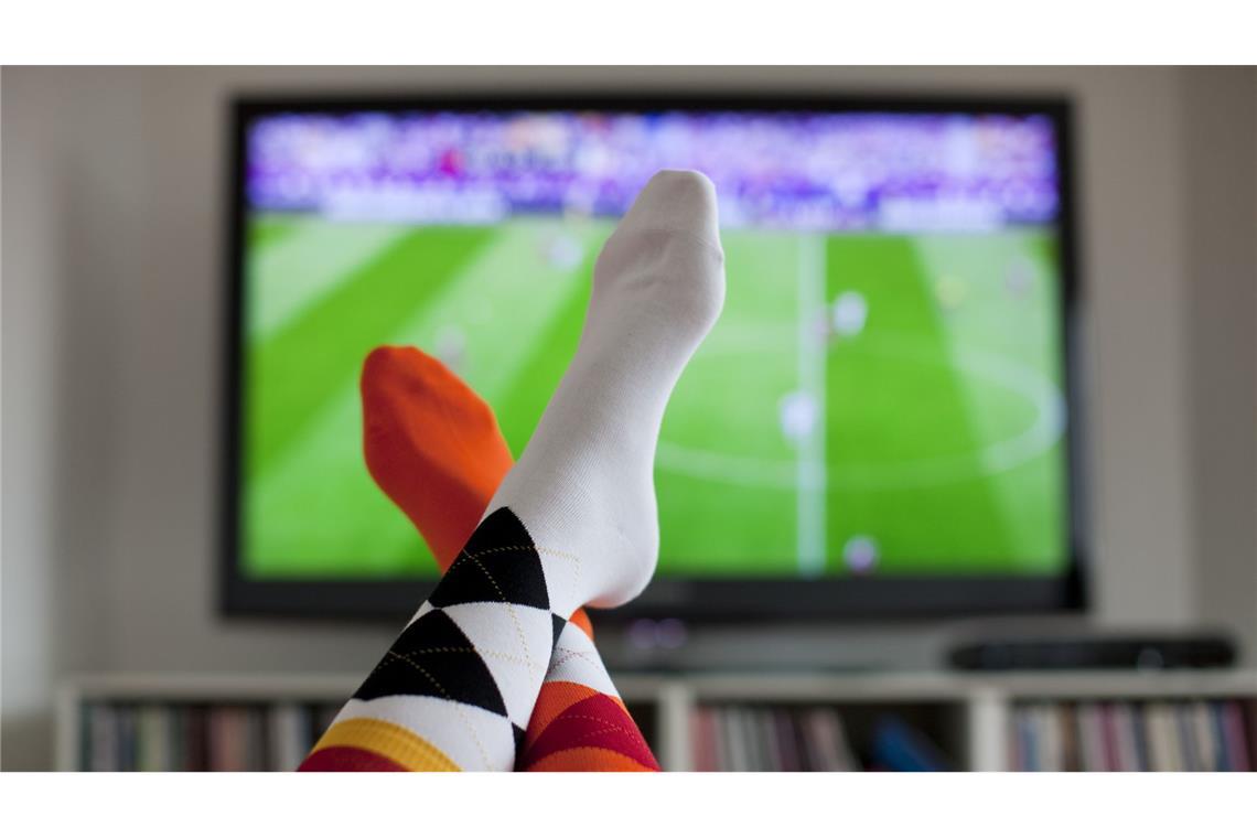 Zur Fußball WM 2014 tauschten viele Bundesbürger  ihre alten Fernsehgeräte aus und schafften sich  Flachbildschirme an.