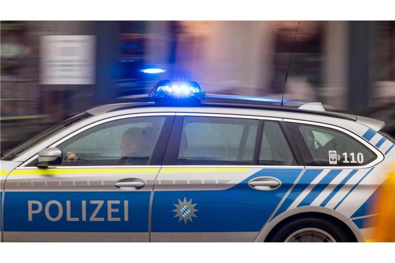 Zur Sicherheit haben Polizei und Stadt mehr als 400 Straßenlaternen vom Netz genommen. (Symbolbild)