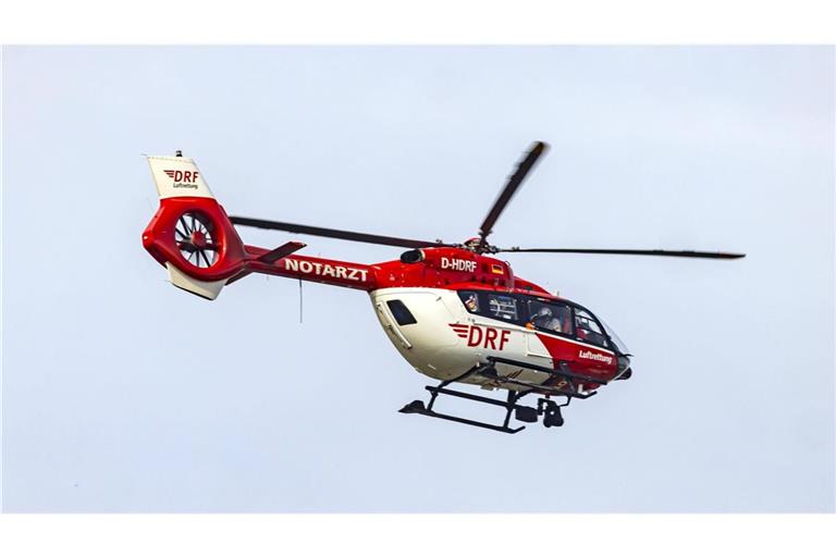 Zur Versorgung der Beteiligten waren auch zwei Rettungshubschrauber im Einsatz. (Symbolbild)